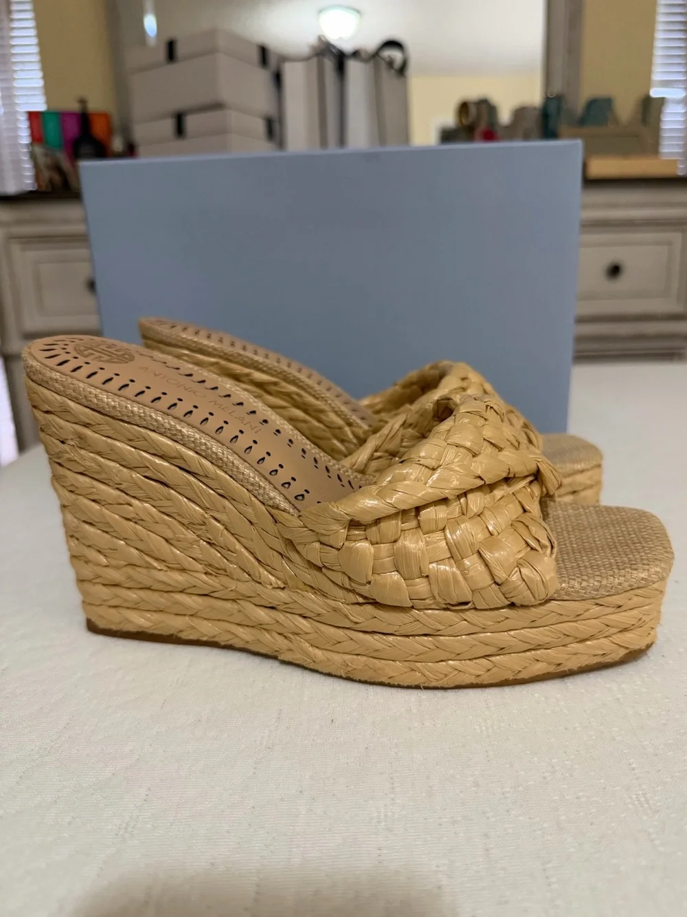 ANTONIO MELANI Like New Size 6 Natural Tan Braided Platform Slide Sandals